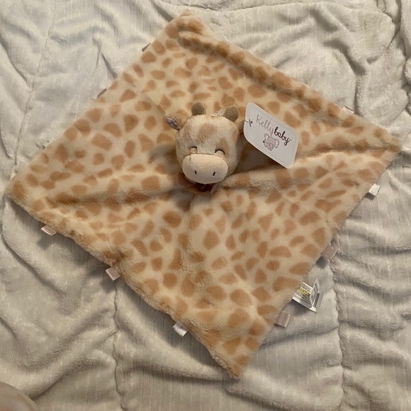 New Kellytoy Giraffe Tags Lovey Baby Rattle Plush Security Blanket Lovey - Picture 2 of 3